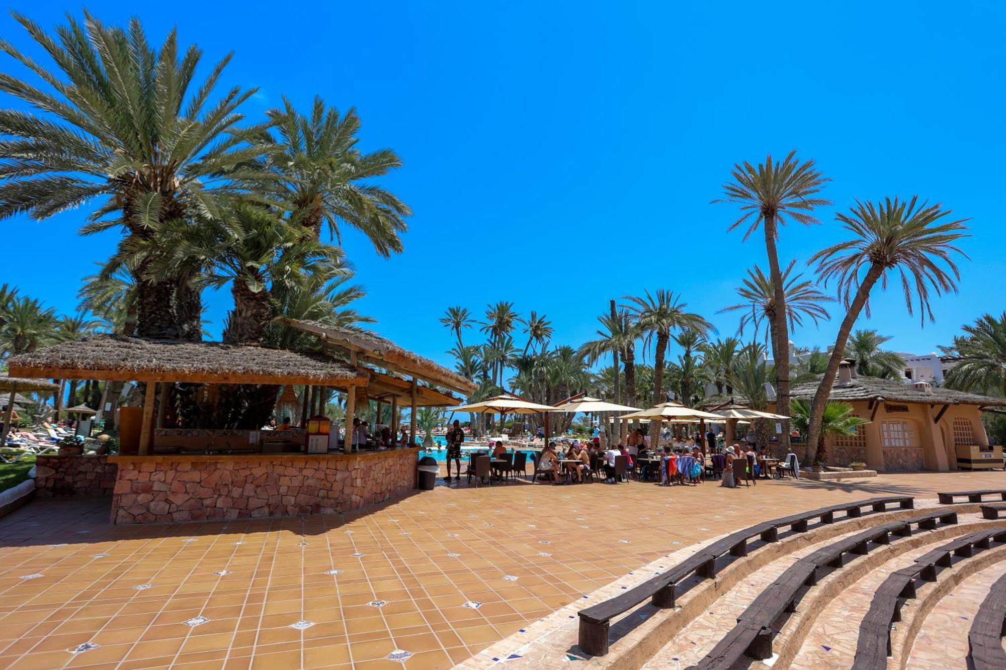 Odyssee Resort Thalasso & Spa Зарзис Екстериор снимка