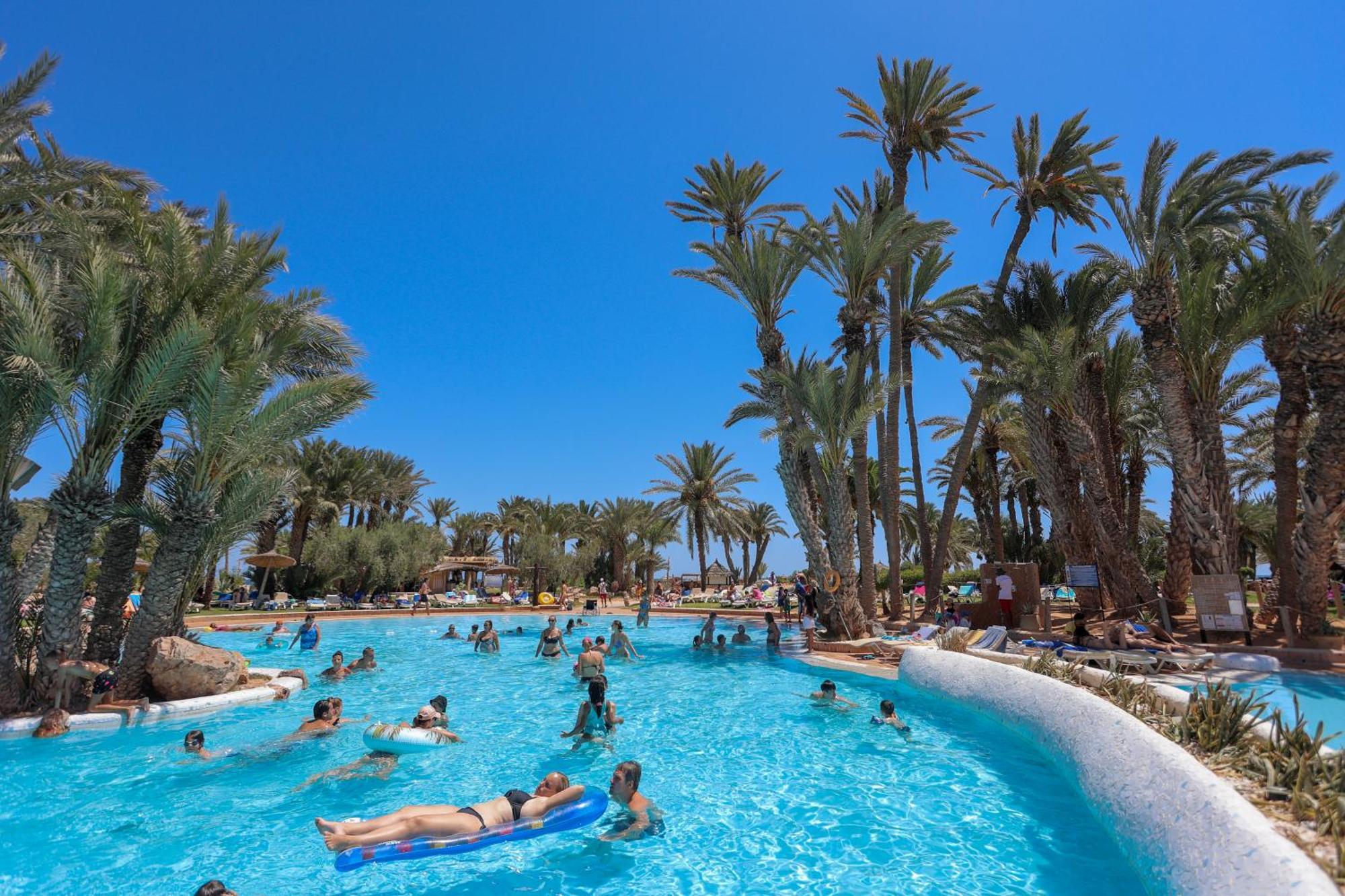 Odyssee Resort Thalasso & Spa Зарзис Екстериор снимка